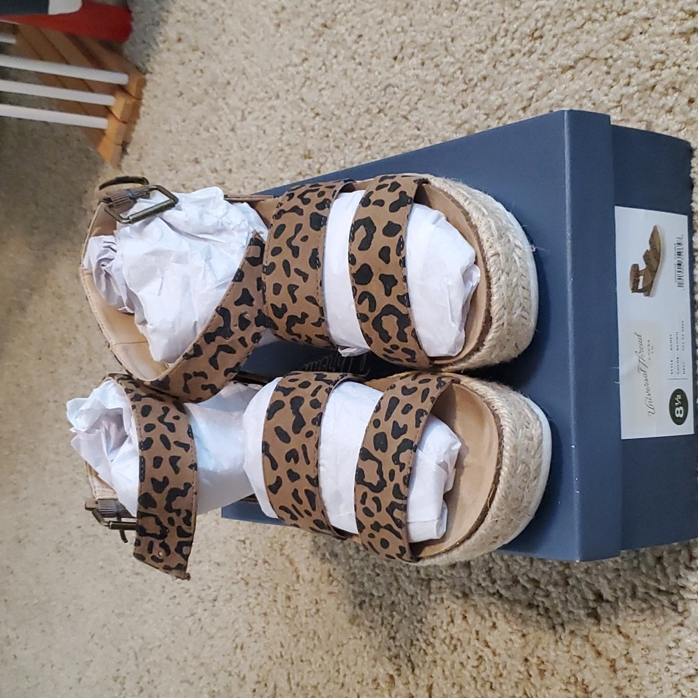 Leopard print sandals